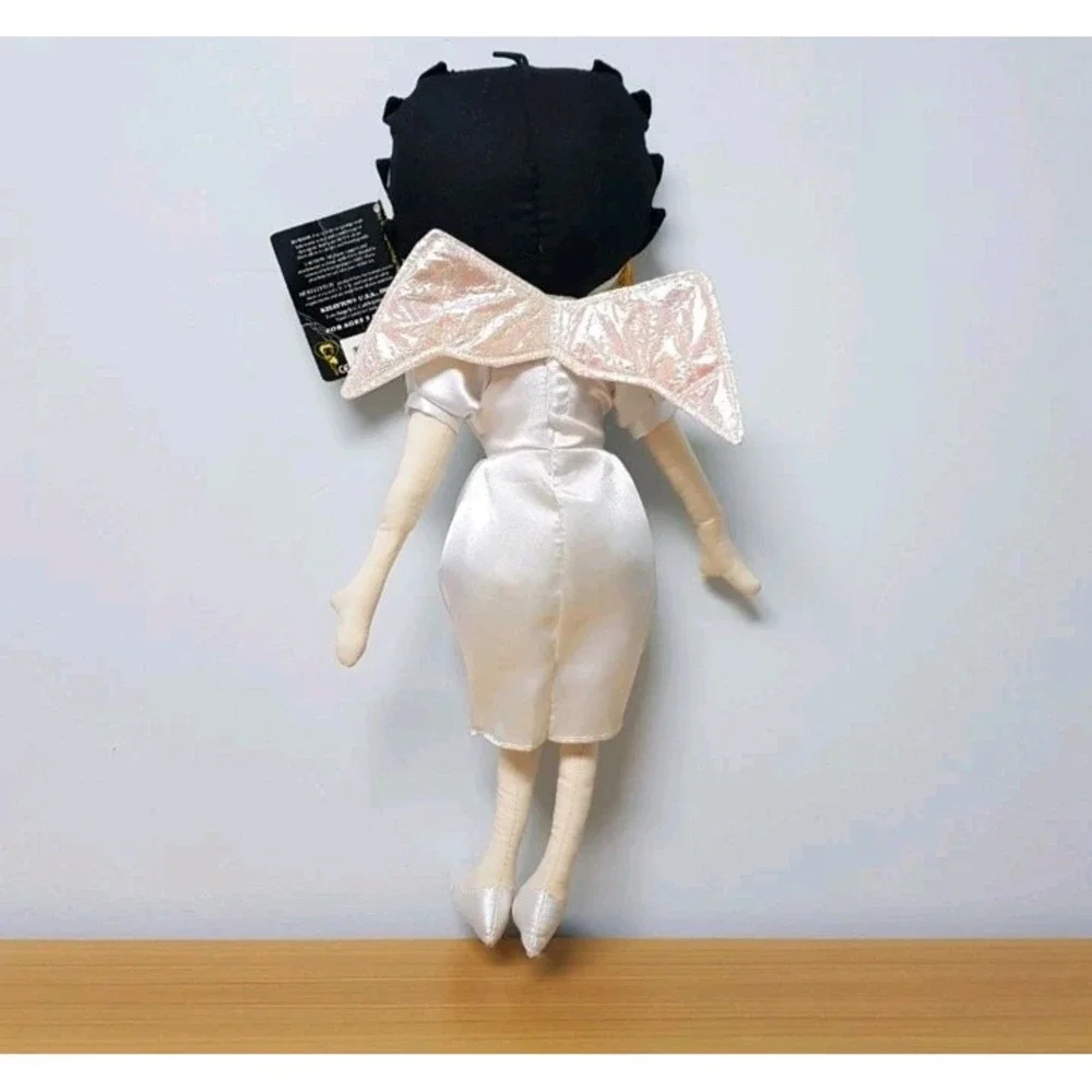 2003 Betty Boop Angel‎ Wings Plush with white Dress